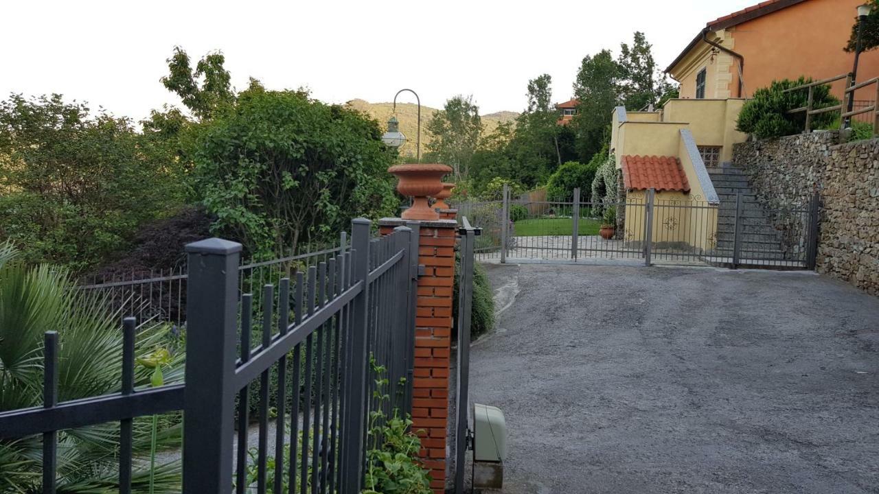 Villa Claudia Quiliano Екстериор снимка