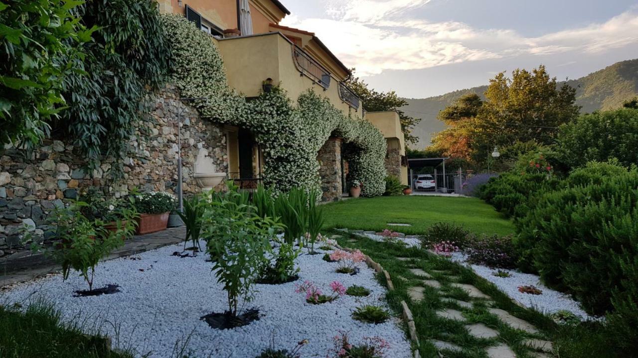 Villa Claudia Quiliano Екстериор снимка